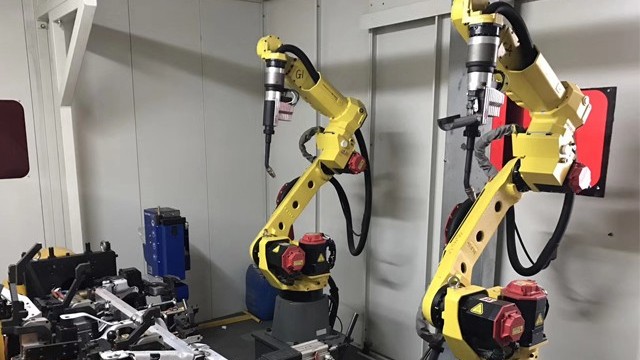 自動焊接機器人